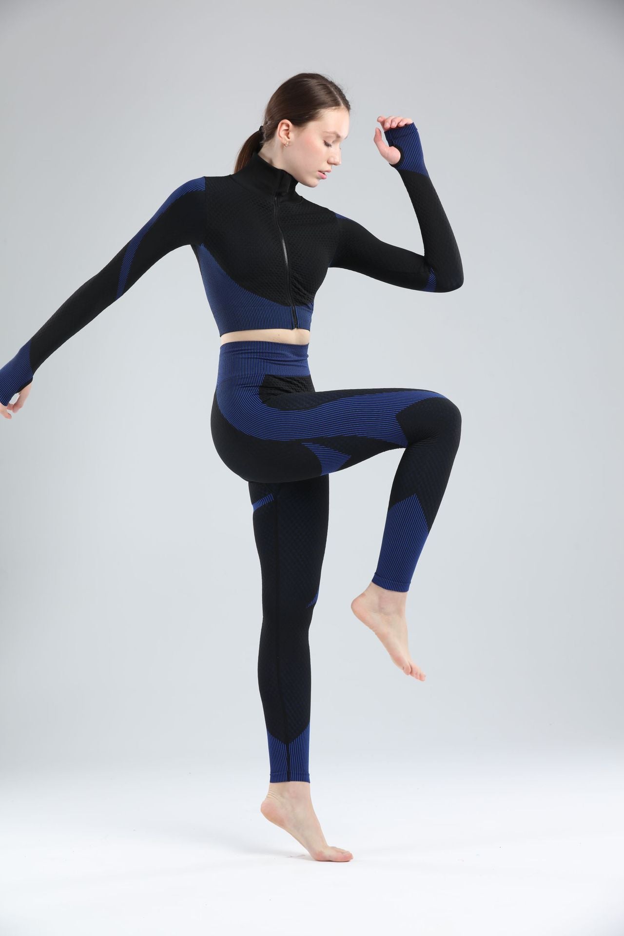 Nora Yoga Set